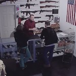 Öppnade vapenbutik mitt i New York